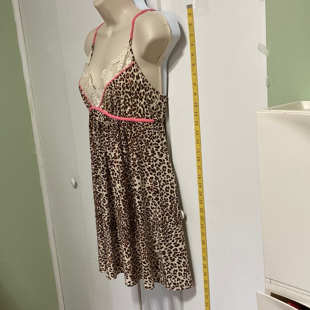 IN BLOOM by JONQUIL Cheetah Print Chemise Cream Lace, Pink Trim Womens Large - Picture 3 of 16